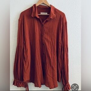 Gorgeous burnt orange Free People shirt